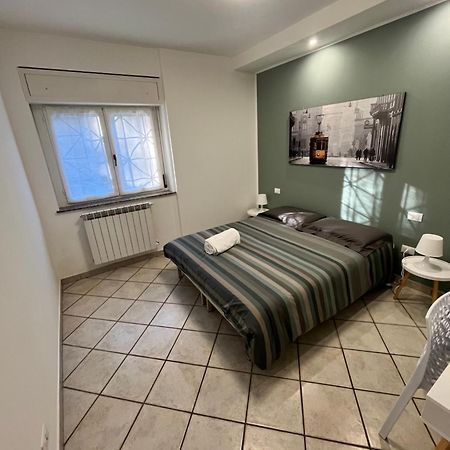 Appartamento In Villa Nico'S Home Gallarate Exterior foto
